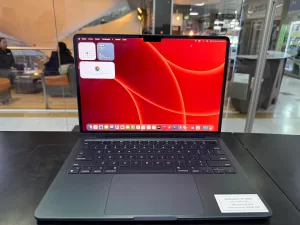 IMG_0091 MacBook Air M3 8GB 256GB Open Box 19 Ciclos